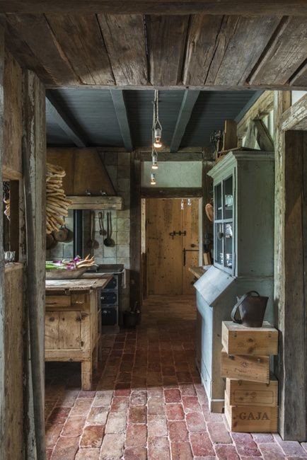 Bodenfliesen aus alten historischen Backsteinen 6