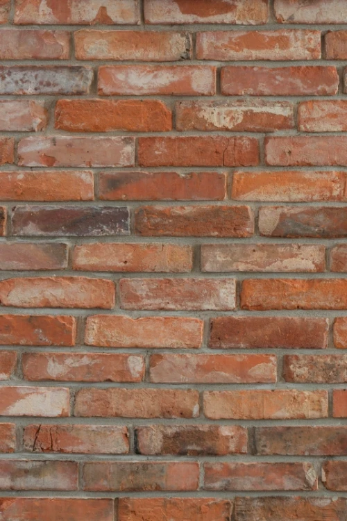Klassische Ziegelfliesen aus altem Ziegel