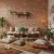 przytulny-salon-w-stylu-boho-z-mikkimi-poduszkami-__68990.webp